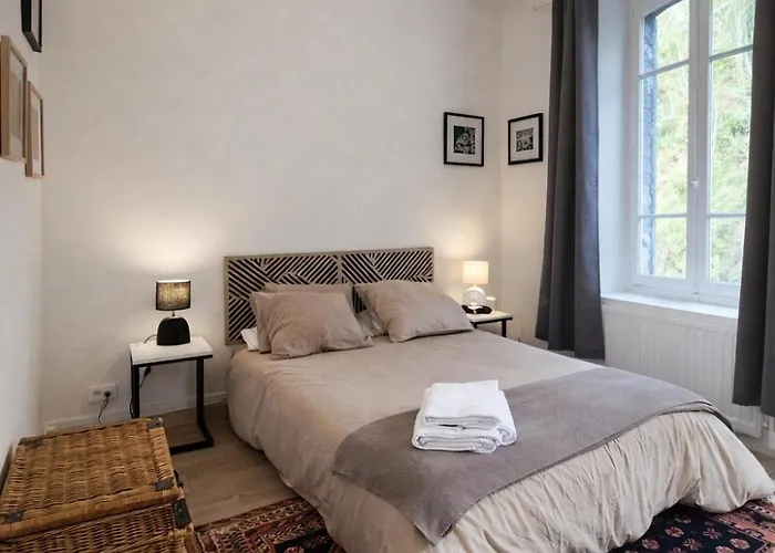 Apartment Sud, Pres De L'oise Creil